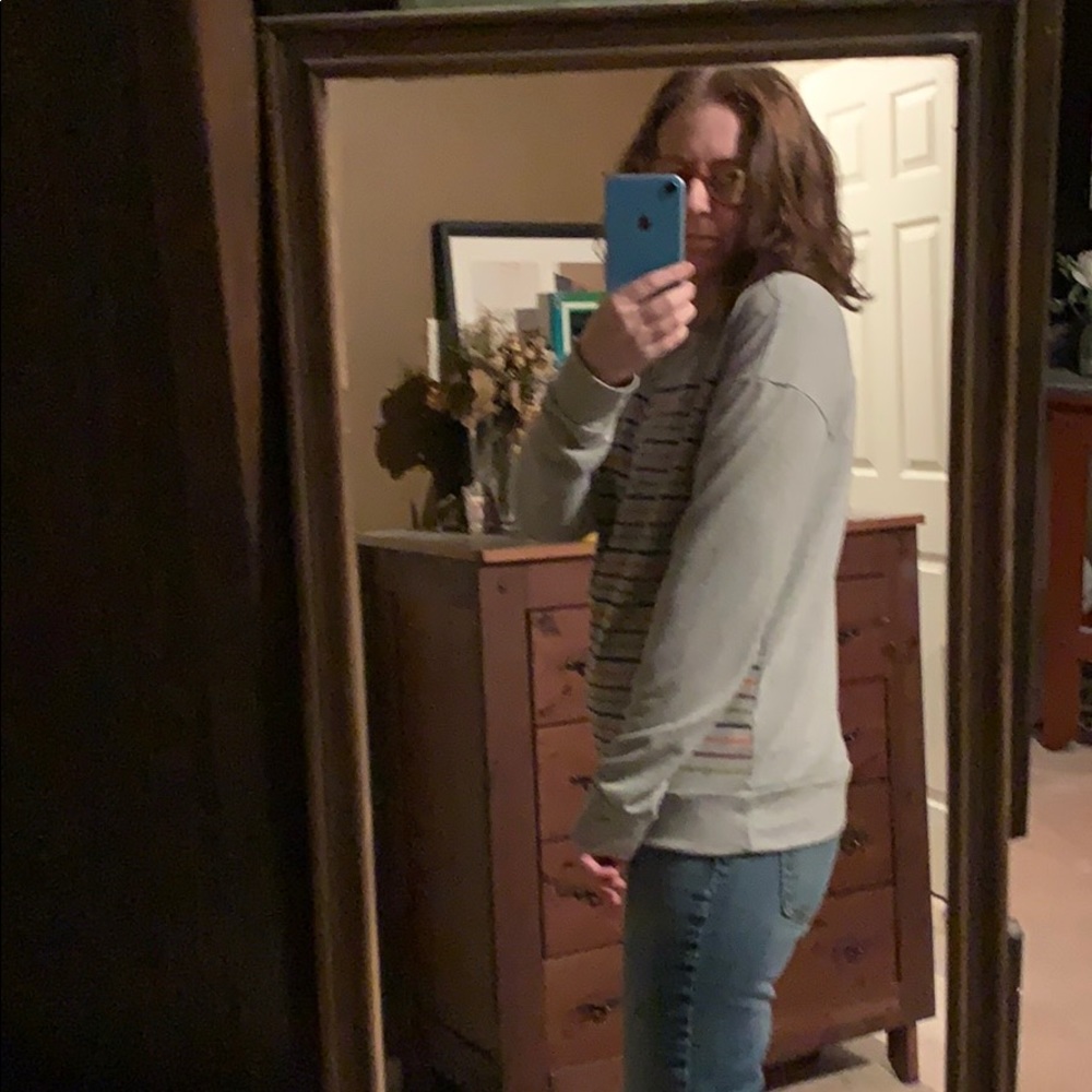 Sweatshirt - Picture 3 of 3